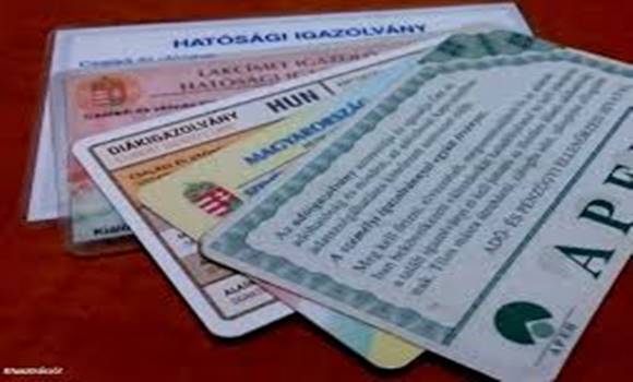 Augusztus 3.-tól nem használhatod ezt az okmányt, jön a kötelező csere a magyaroknak
